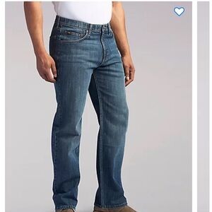 NWT’S LEE PREMIUM SELECT RELAXED FIT STRAIGHT LEG JEAN New SZ 36